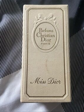 Parfums Christian Dior Miss Dior Perfume